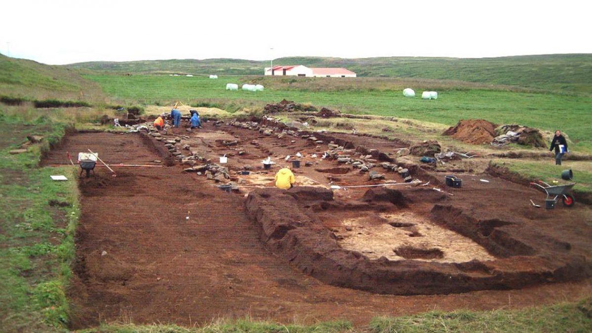 Hofstaðir, miejsce prac archeologów