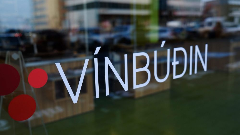 قد تفتح متاجر Vínbúðin يوم الأحد