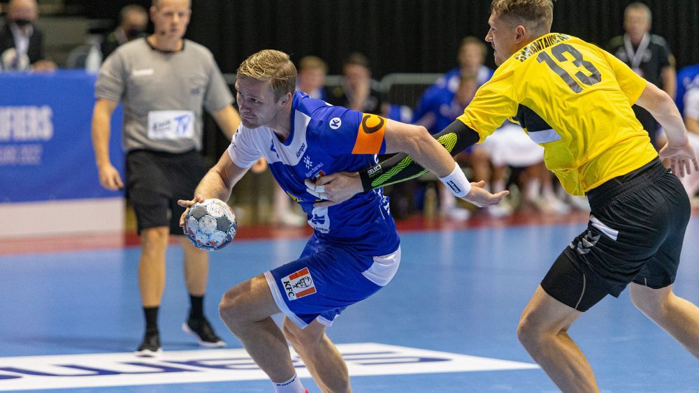 Iceland and Lithuania meet today in the qualifying round for the European Handball Championship