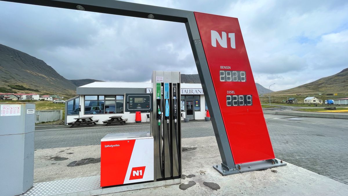 Halten Kraftstoffunternehmen die Preise unangemessen hoch?