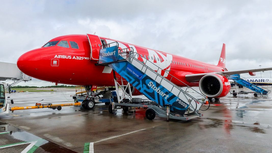 Icelandic airlines spread their wings