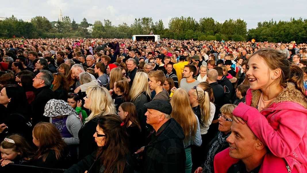 Islands Bevölkerung nähert sich schnell der 400,000-Marke