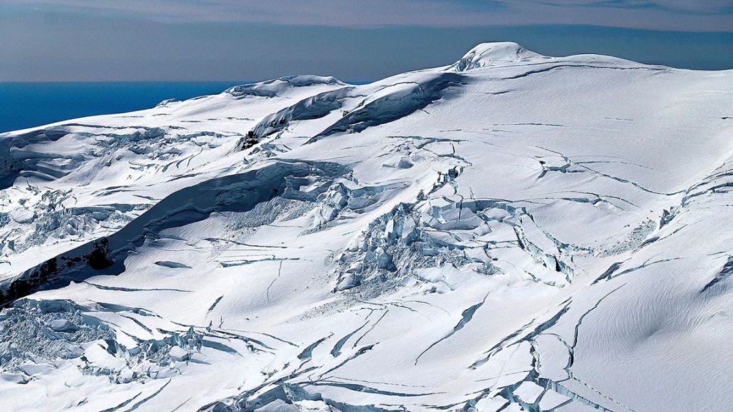Operasi menyelamat di Vatnajökull Glacier