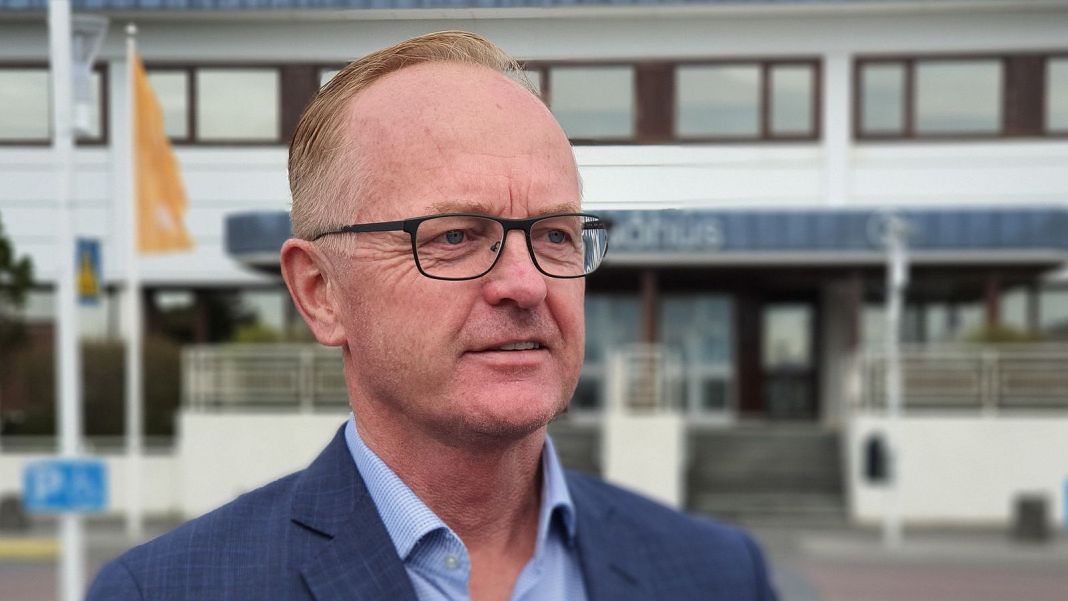 Reykjanesbær calls on other municipalities to act