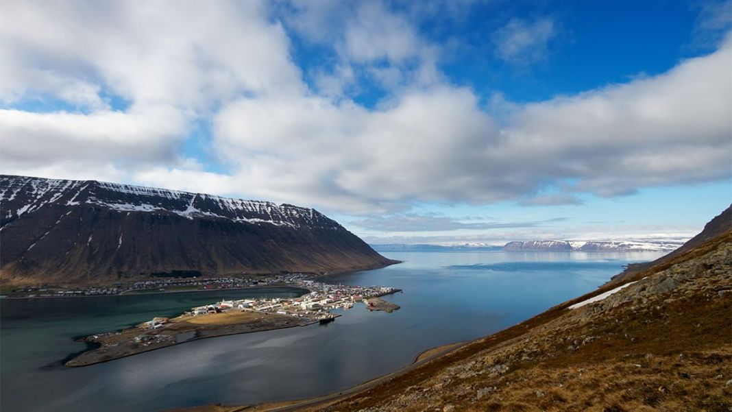 Ísafjörður wprowadzi 시스템 oceny wpływu na środowisko statków wycieczkowych