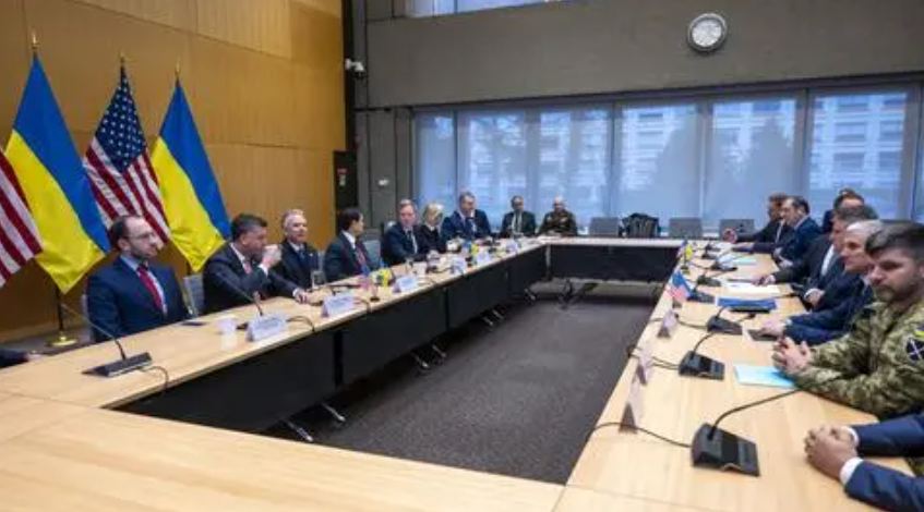 Islandzka parlamentarzystka krytykuje pokojowy plan Trumpa